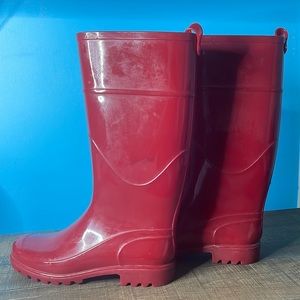 Forever 21 size 7 red rain boots i